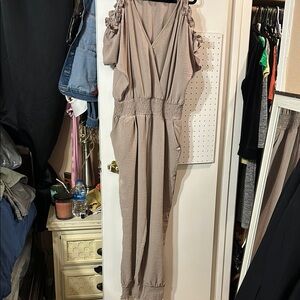 Stylish Tan Jumpsuit with Ruffle Sleeves